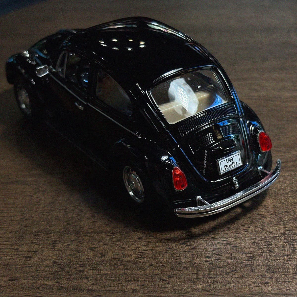 1:24 Volkswagen Beetle Classic Black